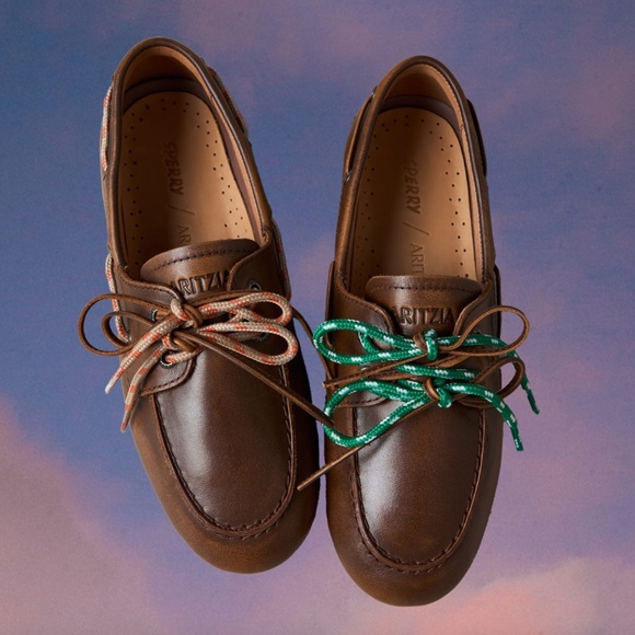 Aritzia x Sperry Slim Boat Shoe Suede NIB - Picture 2 of 7